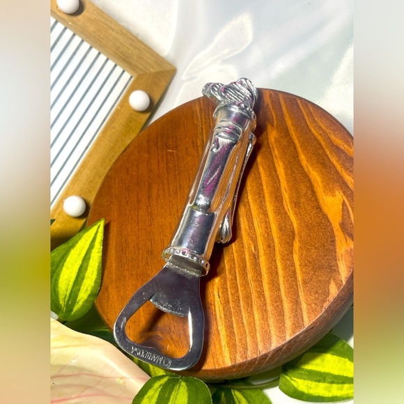 Mariposa Recycled Aluminum Golf Bag Bottle Opener Barware Gift - Picture 1 of 3